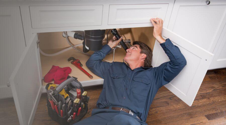 Local expert plumbing services in Fountaintown, IN